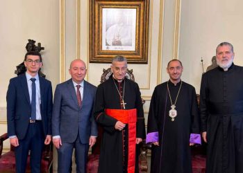 ՀՅԴ Լիբանանի Հայ Դատի Մարմինէն  Պատուիրակութիւն Մը Այցելեց  Ռայի Պատրիարքին