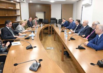 Լիբանանեան-Բրիտանական Խորհրդարանական  Հանդիպում Մը Քննարկեց Բանակին Աջակցութեան  Եւ Իսրայէլի Հեռացման Հարցերը