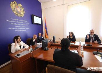 Խորհրդարանական Ընտրութիւնները Ուղեկցեցան Բազմաթիւ Ընտրախախտումներով.  Արդիւքները Վիճարկելու Ընդհանուր Ուղղուածութիւն