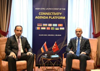 Խուդաթեանն Ու Ուրալօղլուն Քննարկած Են  Շրջանային Կապուղիներու  Զարգացման Կարելիութիւնները