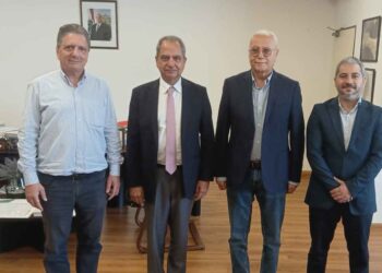 Պուրճ Համուտի Քաղաքապետարանի Պատուիրակութիւնը Այցելեց Ուժանիւթի Եւ Ջուրի Հարցերու Նախարարին