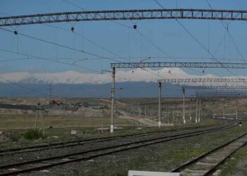 Կալուզին. «Երեւան Կը Փորձէ Վնասել  Հայաստանի Մէջ Ռուսական Գործարարութեան»
