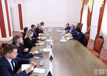 «Հայաստան» Խմբակցութեան Պատգամաւորները Հանդիպած Են Եւրոպական Միութեան Երկիրներու Դեսպանութիւններու Ներկայացուցիչներուն Հետ