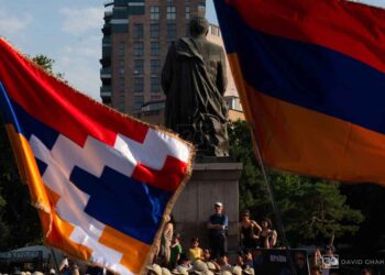 Ի Զուր Կը Հնչեն Արեւելումներ, Եթէ Ազգը Պատրաստ Չէ Զանոնք Ընկալելու (Անկախութեան 35-Ամեակ)