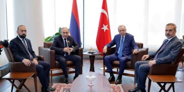 Փաշինեանն Ու Էրտողանը Քննարկած Են  Հայաստան-Թուրքիա Յարաբերութիւններու  Կարգաւորման Գործընթացը