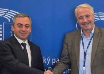 Սաղաթէլեան Մանեաթիսի Հետ Հանդիպումին  Անդրադարձաւ Պաքուի Մէջ Պահուող  Հայ Գերիներու Ազատ Արձակման Հարցին