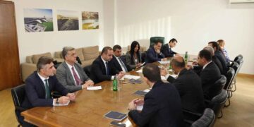 Երեւանն Ու Անգարան Քննարկած Են  Գիւմրի-Կարս Ելեկտրահաղորդակցութեան  Գիծի Վերագործարկումը