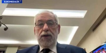 Բագրատունի. «Սփիւռքի Ջախջախիչ  Մեծամասնութիւնը Դէմ Է  Սահմանադրութեան Փոփոխութեան»