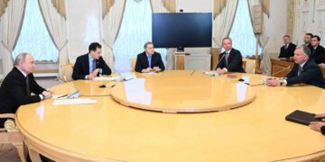 Օսլոյի Ժողովէն Ետք.  Ս. Փեթերսպուրկի Մէջ  Ուիթքոֆ-Փութին Հանդիպում