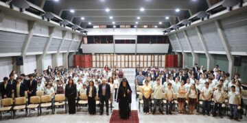 Լիբանանի Թեմի Առաջնորդը Այցելեց Ազգային Վարժարաններ